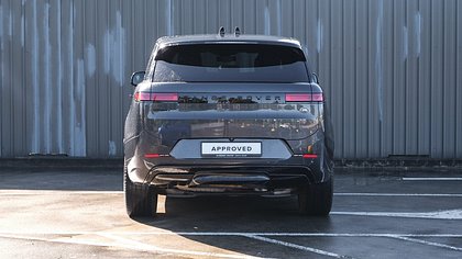 Range Rover Sport 8