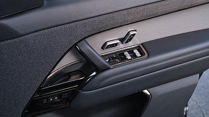 Range Rover Sport 12