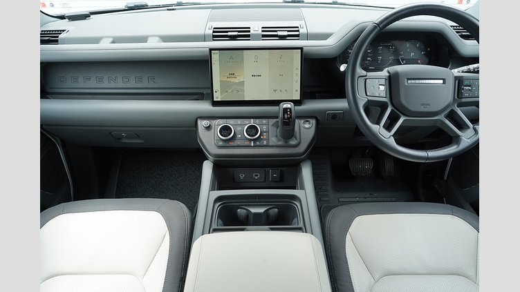 2022 認定中古車 Land Rover Defender 110 フジホワイト D300 AWD（AT） X-DYNAMIC HSE