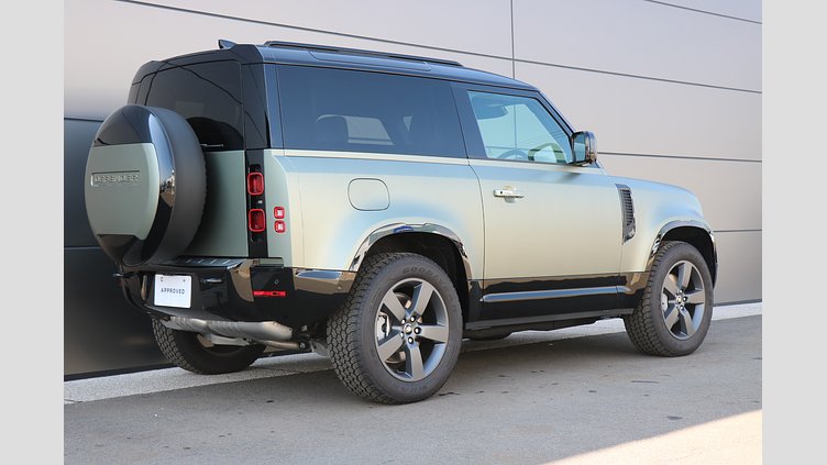 2025 認定中古車 Land Rover Defender 90 パンゲアグリーン D350 ディーゼルマイルドハイブリッド X-Dynamic HSE
