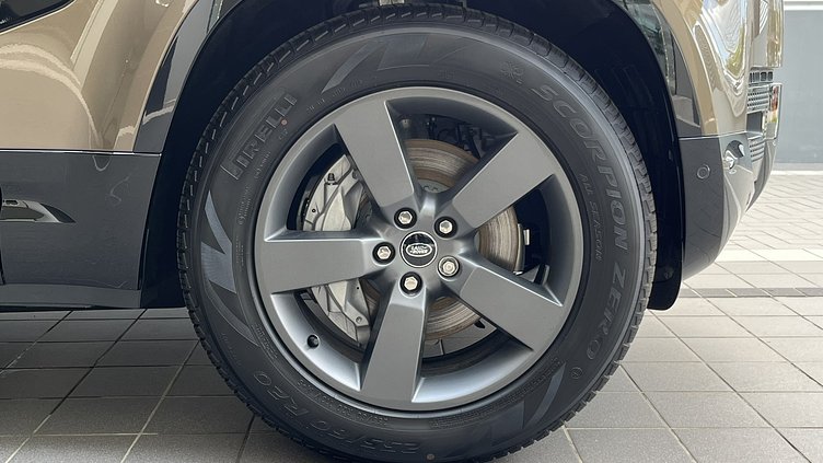 2025 新車 Land Rover Defender 110 (1DK) 岡瓦那大陸石 Gondwana Stone D300  輕油電混合 X-Dynamic HSE