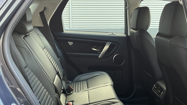 2025 新車 Land Rover Discovery Sport (1EH) Varesine Blue 瓦雷澤藍 P250 汽油輕油電混合 Standard Wheelbase Dynamic SE