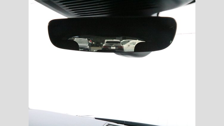 2024 認定中古車 Land Rover Range Rover Sport サントリーニブラック P550eプラグインハイブリッド（ガソリン） スタンダードホイールベース Dynamic SE