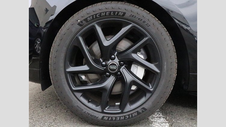 2024 認定中古車 Land Rover Range Rover Sport サントリーニブラック P550eプラグインハイブリッド（ガソリン） スタンダードホイールベース Dynamic SE