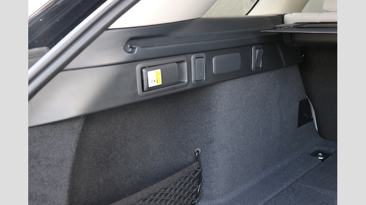 2024 認定中古車 Land Rover Range Rover Velar サントリーニブラック P250ガソリン スタンダードホイールベース S