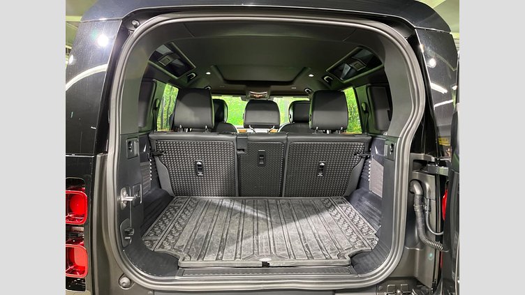 2023 認定中古車 Land Rover Defender 110 カルパチアングレイ D300 AWD（AT） X-DYNAMIC HSE