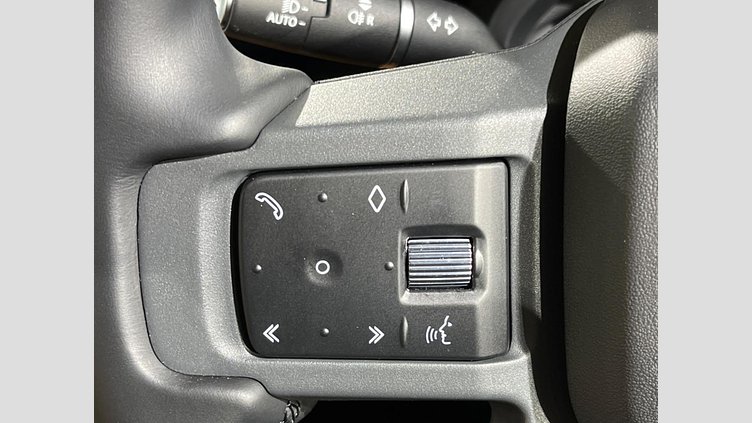 2023 認定中古車 Land Rover Defender 110 カルパチアングレイ D300 AWD（AT） X-DYNAMIC HSE