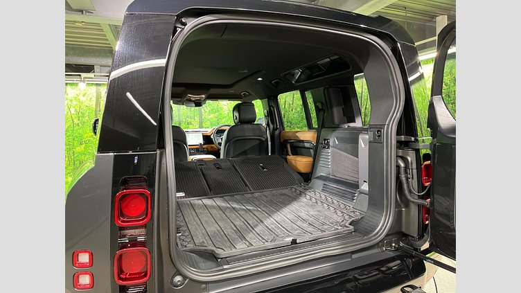 2023 認定中古車 Land Rover Defender 110 カルパチアングレイ D300 AWD（AT） X-DYNAMIC HSE