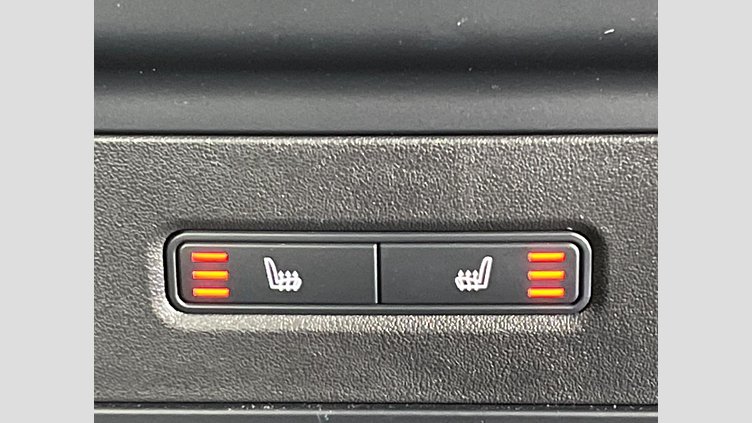 2023 認定中古車 Land Rover Defender 110 カルパチアングレイ D300 AWD（AT） X-DYNAMIC HSE