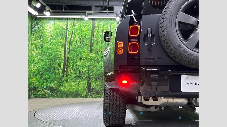 2023 認定中古車 Land Rover Defender 110 カルパチアングレイ D300 AWD（AT） X-DYNAMIC HSE