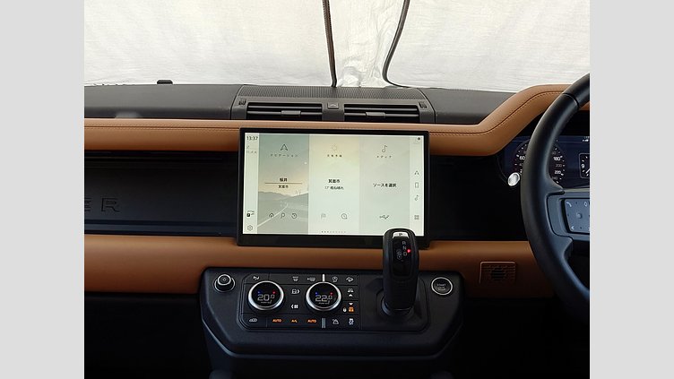 2023 認定中古車 Land Rover Defender 110 フジホワイト D300 AWD（AT） X-DYNAMIC HSE
