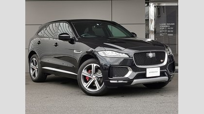 F-Pace 0