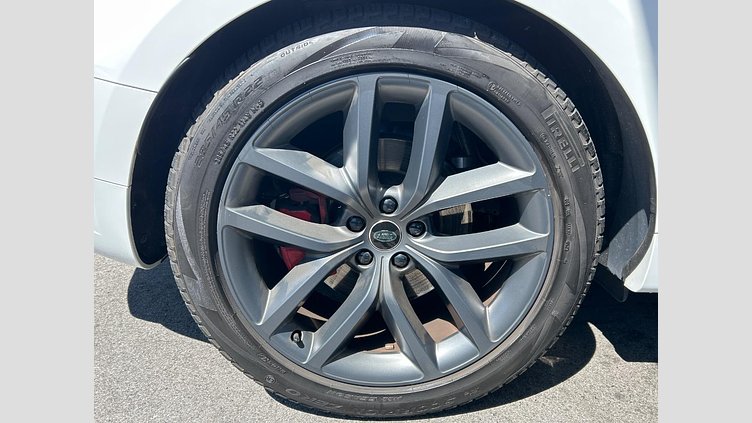 2023 認定中古車 Land Rover Range Rover Sport フジホワイト 3.0リッター6気筒300PSターボチャージドディーゼルMHEV（オートマチック） AUTOBIOGRAPHY