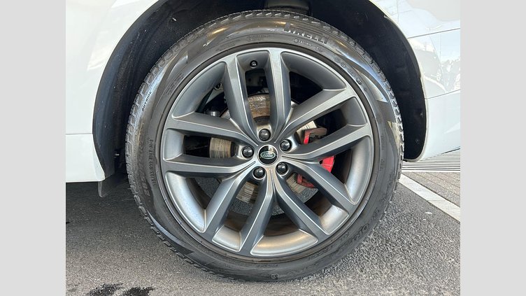 2023 認定中古車 Land Rover Range Rover Sport フジホワイト 3.0リッター6気筒300PSターボチャージドディーゼルMHEV（オートマチック） AUTOBIOGRAPHY