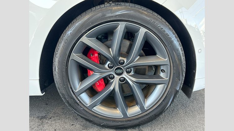 2023 認定中古車 Land Rover Range Rover Sport フジホワイト 3.0リッター6気筒300PSターボチャージドディーゼルMHEV（オートマチック） AUTOBIOGRAPHY