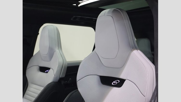 2024 認定中古車 Land Rover Range Rover Sport フラックスシルバー - グロスフィニッシュ P635マイルドハイブリッド スタンダードホイールベース SV EDITION ONE