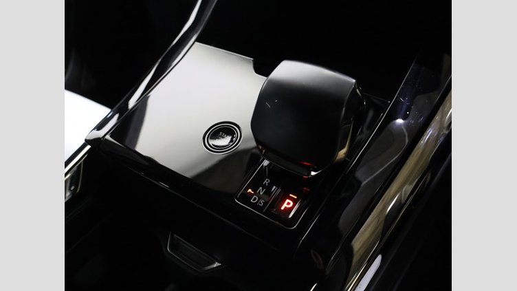 2024 認定中古車 Land Rover Range Rover Sport フラックスシルバー - グロスフィニッシュ P635マイルドハイブリッド スタンダードホイールベース SV EDITION ONE