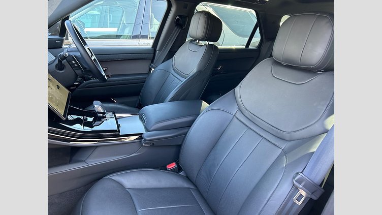 2023 認定中古車 Land Rover Range Rover Sport オストゥーニパールホワイト D300マイルドハイブリッド スタンダードホイールベース Dynamic SE