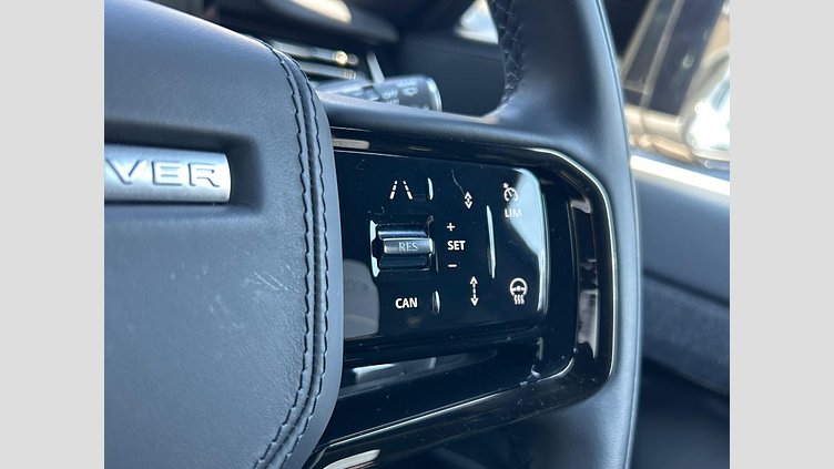 2023 認定中古車 Land Rover Range Rover Sport オストゥーニパールホワイト D300マイルドハイブリッド スタンダードホイールベース Dynamic SE