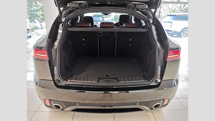 2024 認定中古車 Jaguar E-Pace サントリーニブラック P250（ガソリン） R-DYNAMIC HSE