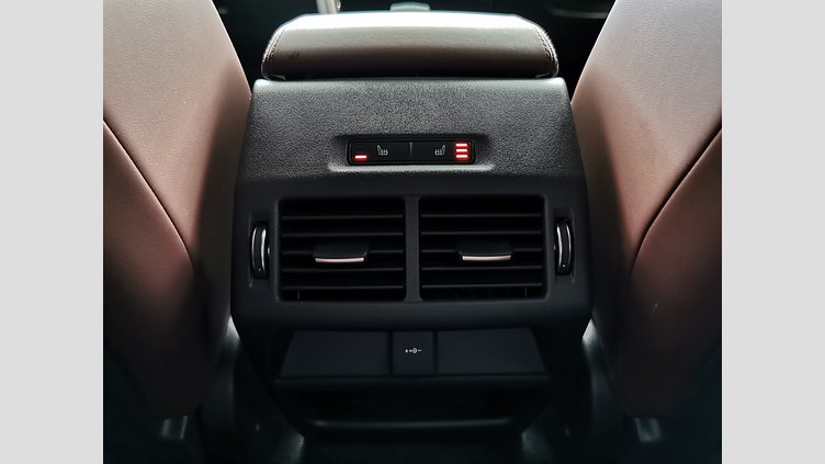 2024 認定中古車 Jaguar E-Pace サントリーニブラック P250（ガソリン） R-DYNAMIC HSE