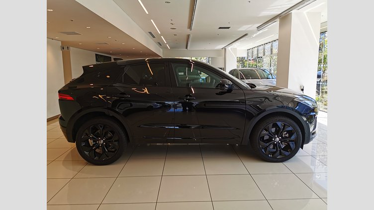 2024 認定中古車 Jaguar E-Pace サントリーニブラック P250（ガソリン） R-DYNAMIC HSE