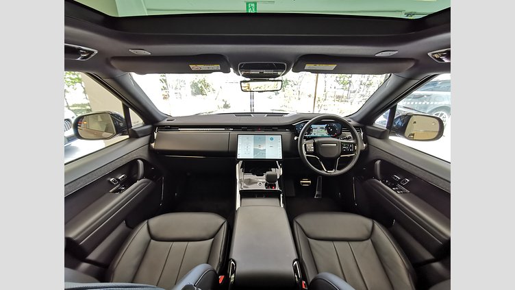 2024 認定中古車 Land Rover Range Rover Sport シャラントグレイ D300マイルドハイブリッド スタンダードホイールベース Dynamic HSE