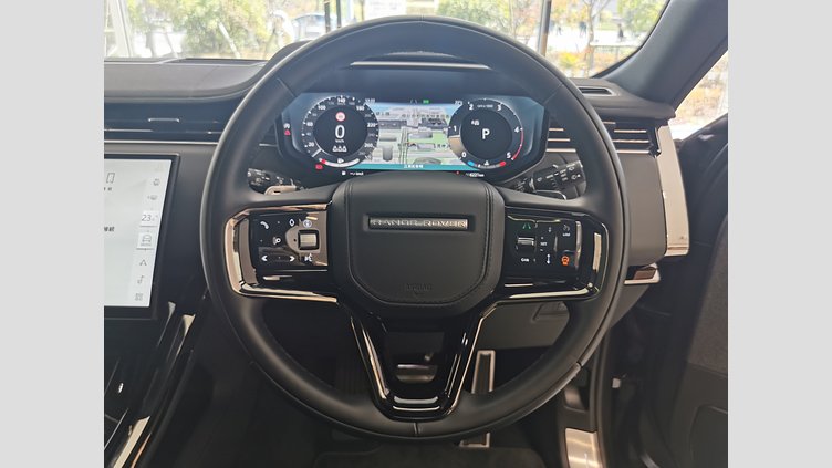 2024 認定中古車 Land Rover Range Rover Sport シャラントグレイ D300マイルドハイブリッド スタンダードホイールベース Dynamic HSE