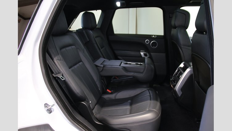 2020 認定中古車 Land Rover Range Rover Sport ユーロンホワイト 3.0リッターTDV6ディーゼル（258 PS） HSE