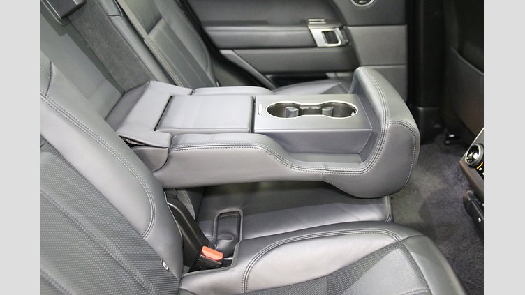 2020 認定中古車 Land Rover Range Rover Sport ユーロンホワイト 3.0リッターTDV6ディーゼル（258 PS） HSE