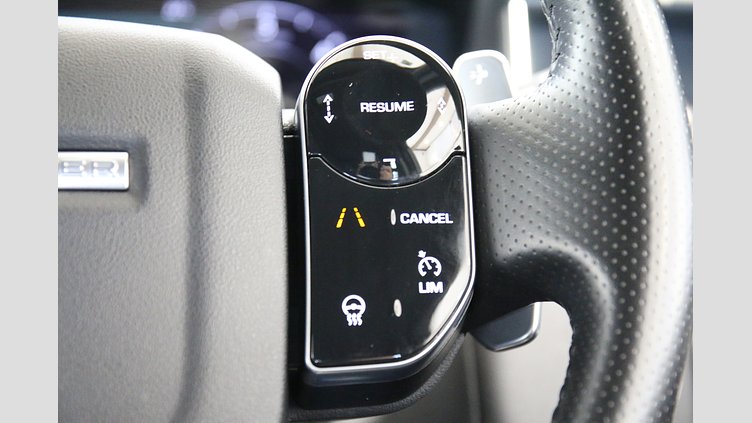 2020 認定中古車 Land Rover Range Rover Sport ユーロンホワイト 3.0リッターTDV6ディーゼル（258 PS） HSE