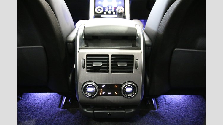 2020 認定中古車 Land Rover Range Rover Sport ユーロンホワイト 3.0リッターTDV6ディーゼル（258 PS） HSE