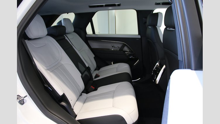 2024 認定中古車 Land Rover Range Rover Sport フジホワイト D300マイルドハイブリッド Dynamic HSE