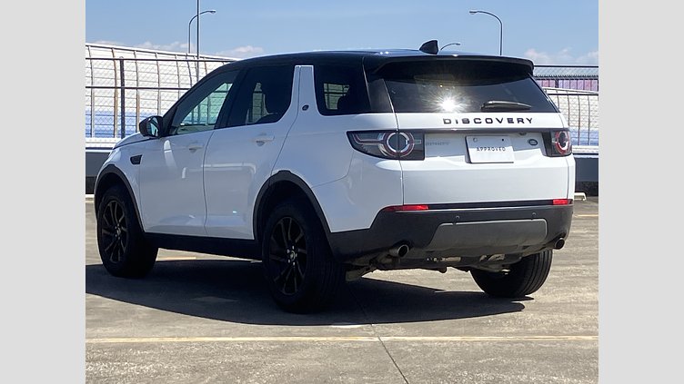 2016 認定中古車 Land Rover Discovery Sport Fuji White 2.0 litre Si4 Petrol SE P240