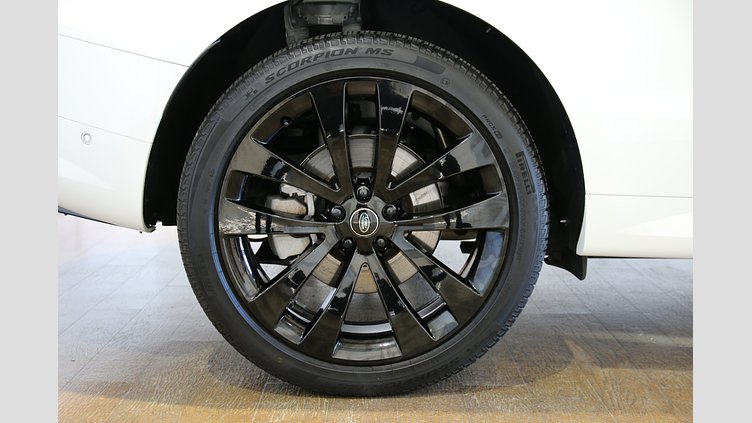 2024 認定中古車 Land Rover Range Rover Sport フジホワイト D300マイルドハイブリッド Dynamic HSE