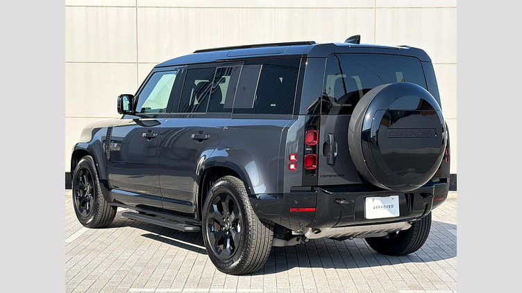 2025 認定中古車 Land Rover Defender 110 カルパチアングレイ P300 ガソリン X-Dynamic SE