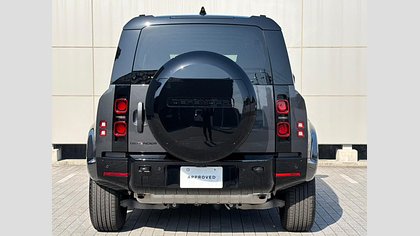 Defender 110 81