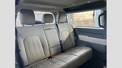 Defender 90 8