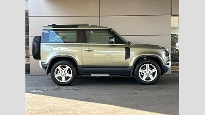 Defender 90 1