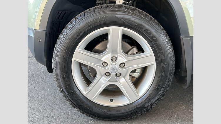 2021 認定中古車 Land Rover Defender 90 パンゲアグリーン P300 AWD（AT） SE
