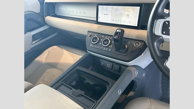 2021 認定中古車 Land Rover Defender 90 パンゲアグリーン P300 AWD（AT） SE