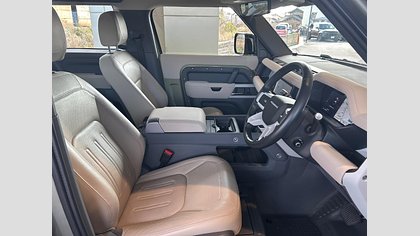 Defender 90 7