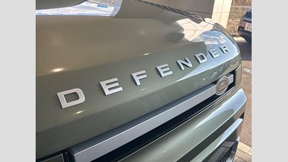Defender 90 52