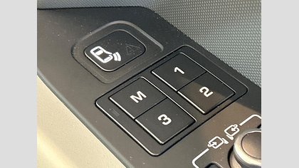 Defender 90 19