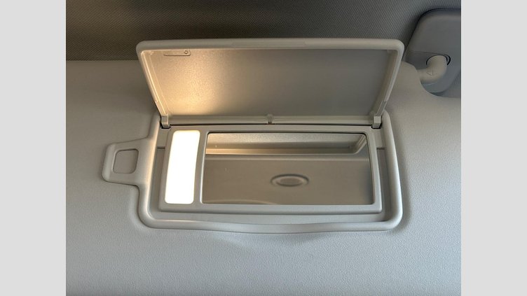2021 認定中古車 Land Rover Defender 90 パンゲアグリーン P300 AWD（AT） SE