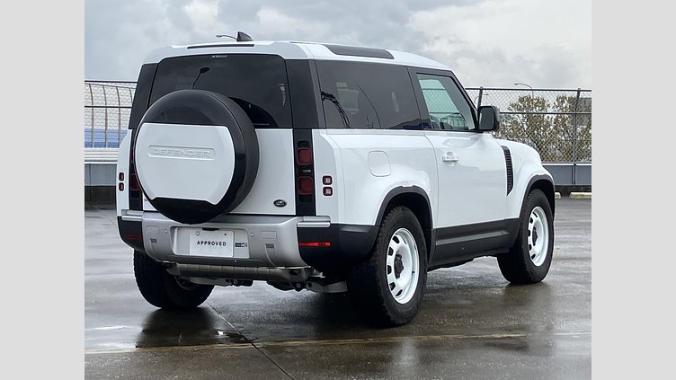 2022 認定中古車 Land Rover Defender 90 Fuji White 2.0 litre i4P Petrol 2.0 P300
