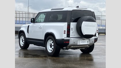 Defender 90 6