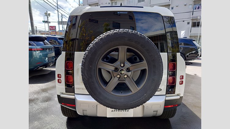 2020 認定中古車 Land Rover Defender 110 フジホワイト P300 AWD（AT） ベース