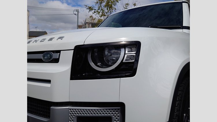 2020 認定中古車 Land Rover Defender 110 フジホワイト P300 AWD（AT） ベース