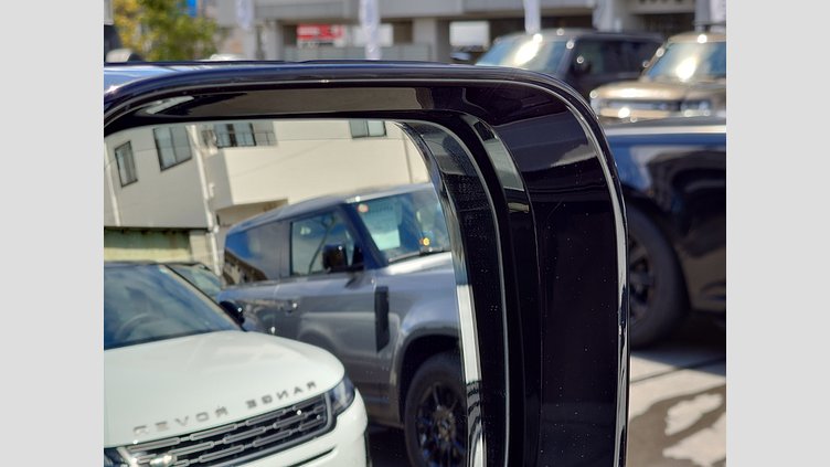 2020 認定中古車 Land Rover Defender 110 フジホワイト P300 AWD（AT） ベース